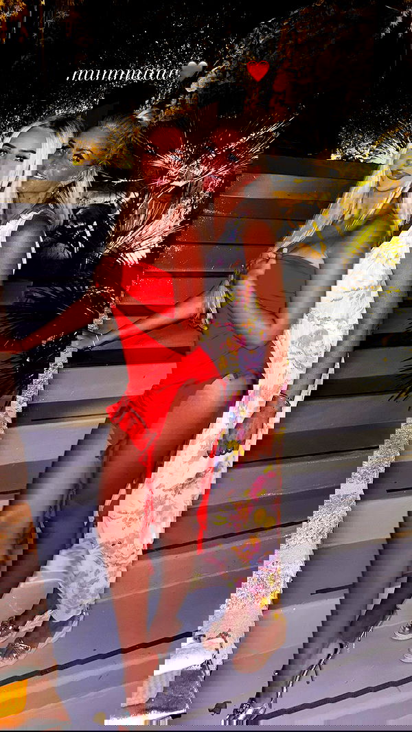 ellie.coldwell image ~ Altpins