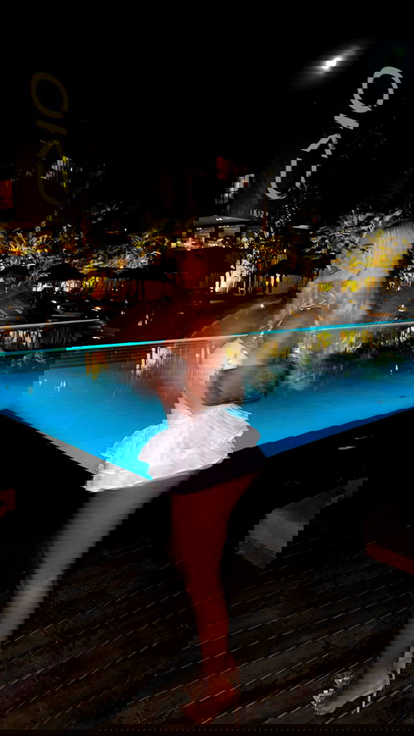 ellie.coldwell image ~ Altpins