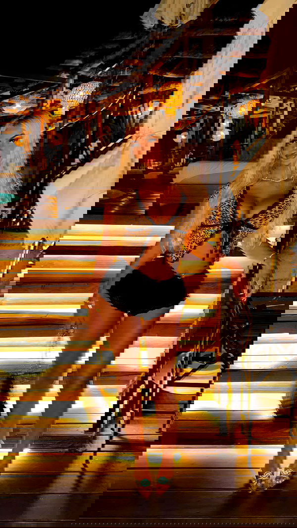 ellie.coldwell image ~ Altpins