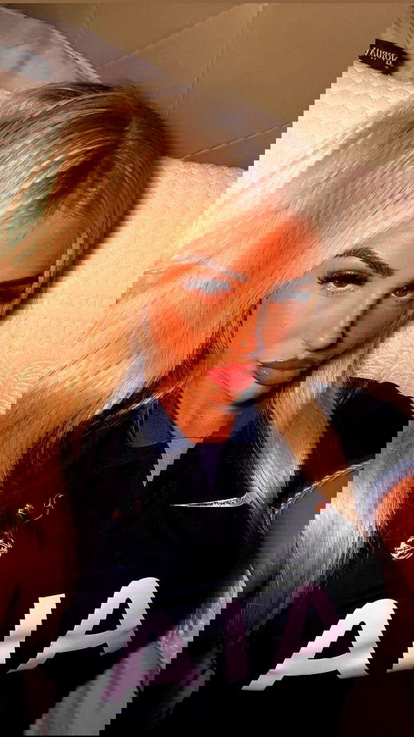 ellie.coldwell image ~ Altpins