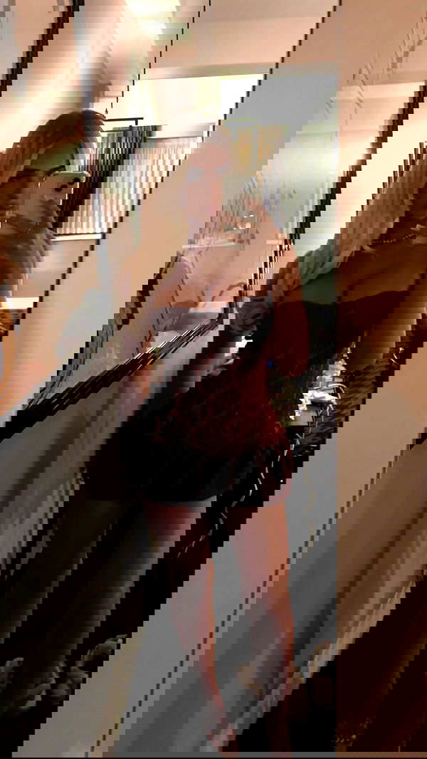 ellie.coldwell image ~ Altpins