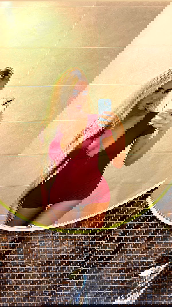 ellie.coldwell image ~ Altpins