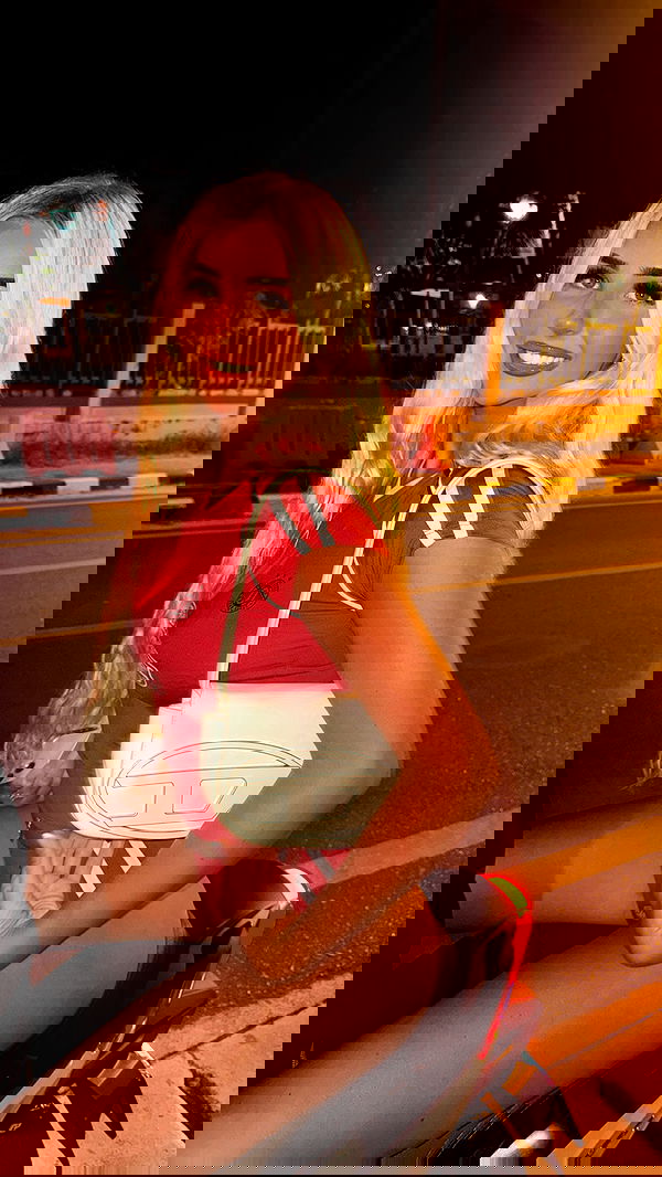 ellie.coldwell image ~ Altpins