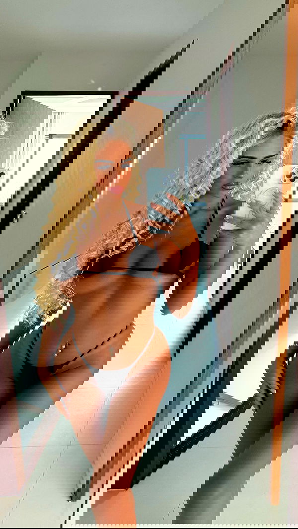 ellie.coldwell image ~ Altpins