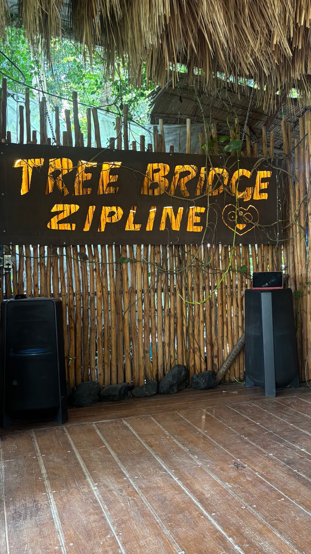 ellie.coldwell instagram image archive image