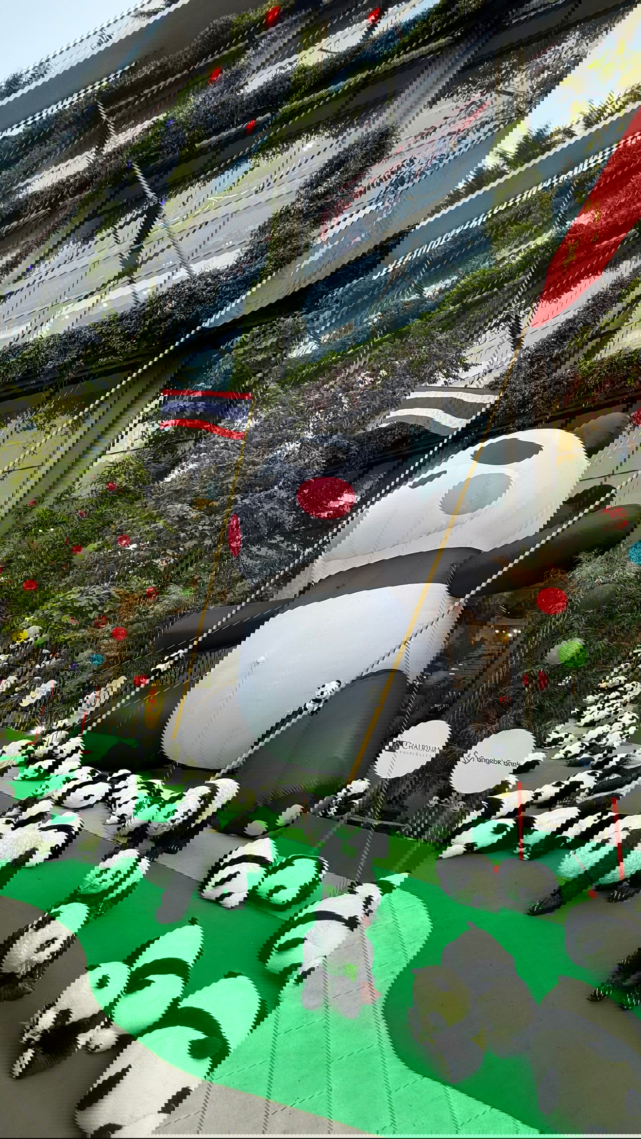 ellie.coldwell instagram image archive image