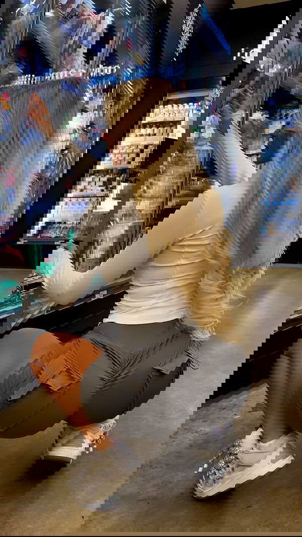 ellie.coldwell image ~ Altpins