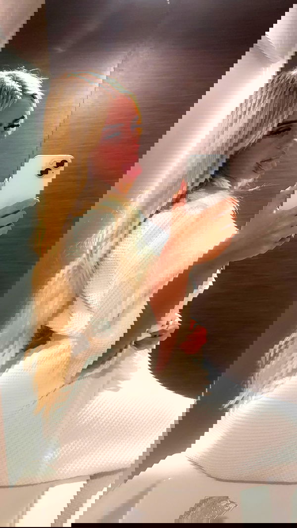 ellie.coldwell image ~ Altpins