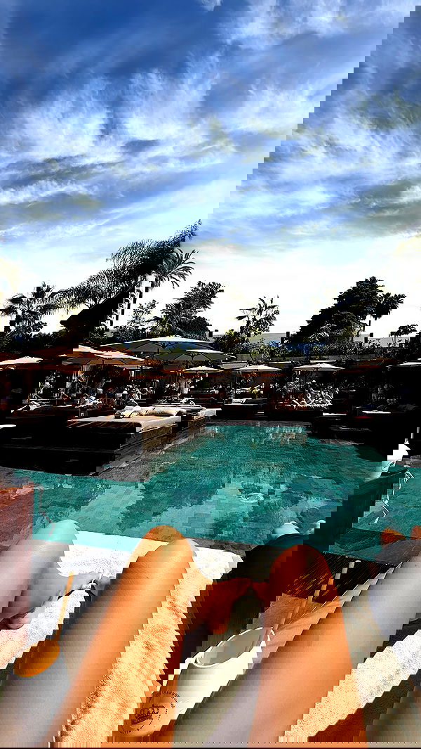 ellie.coldwell image ~ Altpins