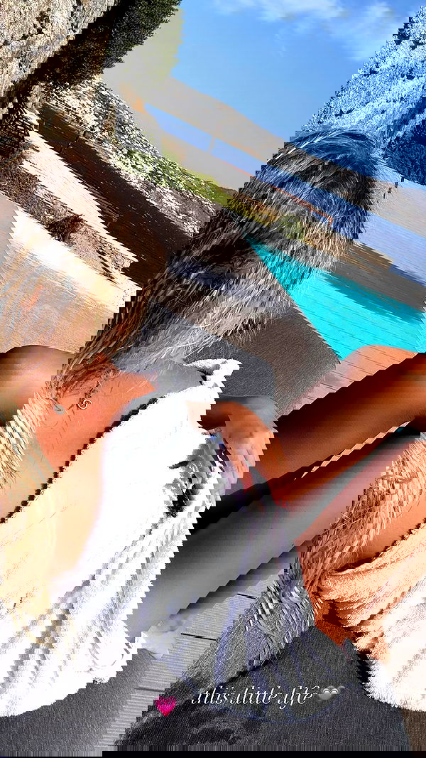 ellie.coldwell image ~ Altpins