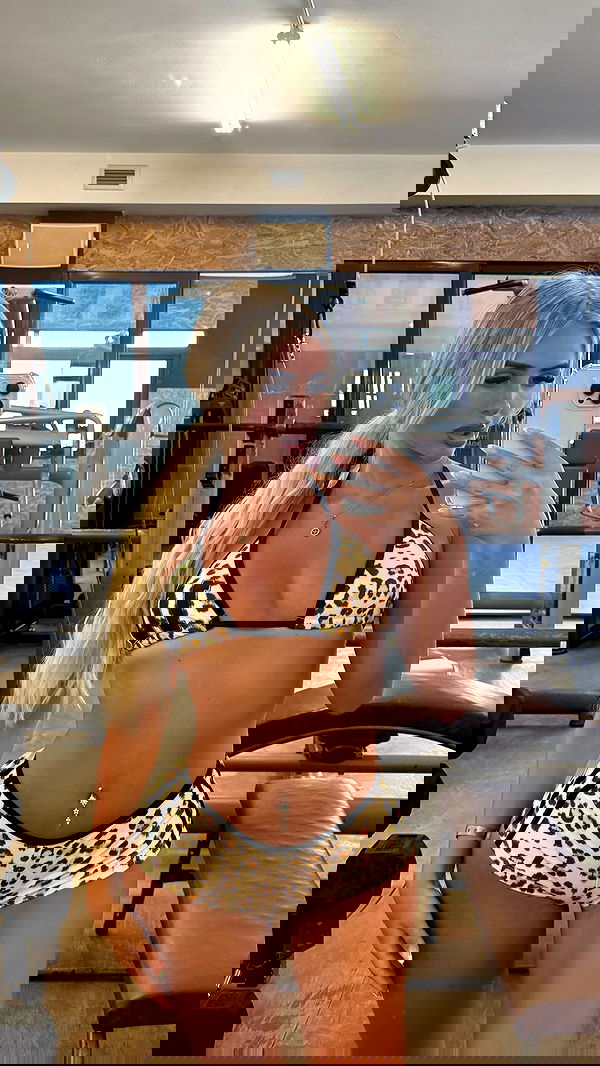 ellie.coldwell image ~ Altpins