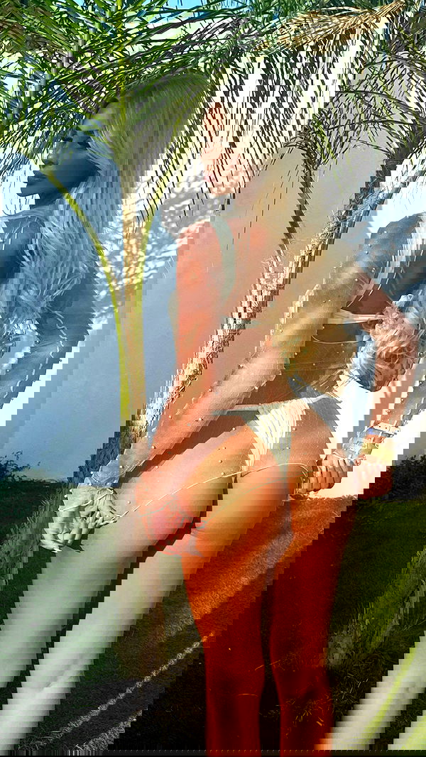 ellie.coldwell image ~ Altpins