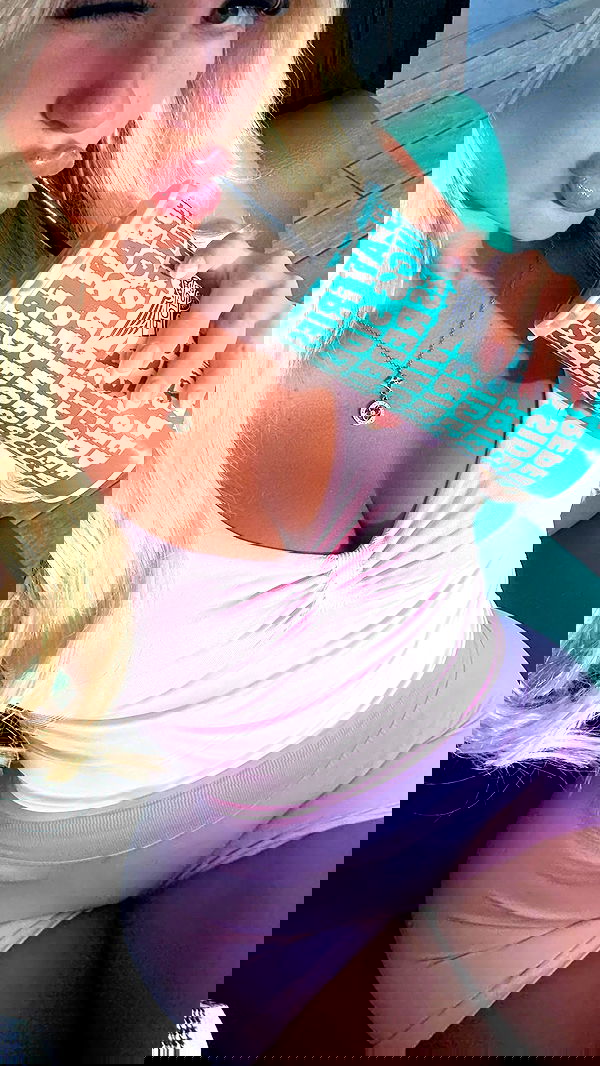 ellie.coldwell image ~ Altpins