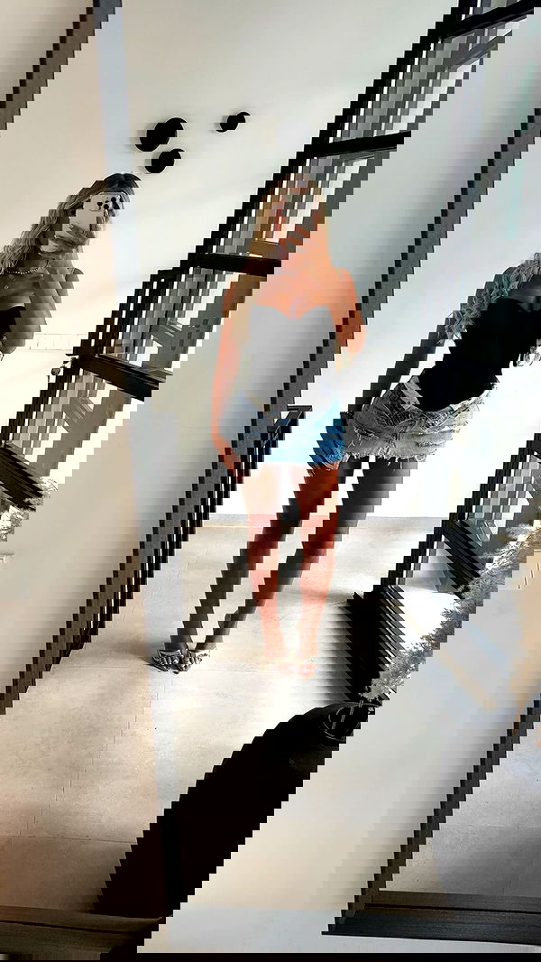 ellie.coldwell image ~ Altpins