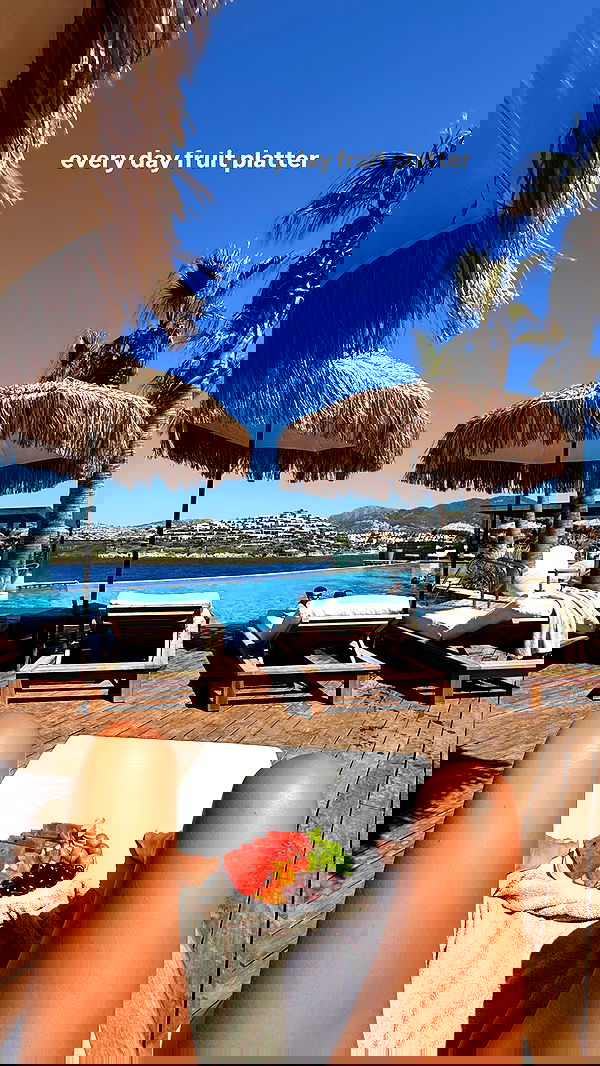 ellie.coldwell image ~ Altpins