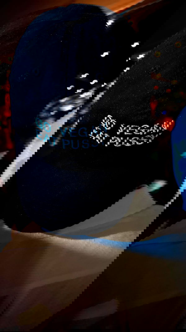 ellie.coldwell image ~ Altpins