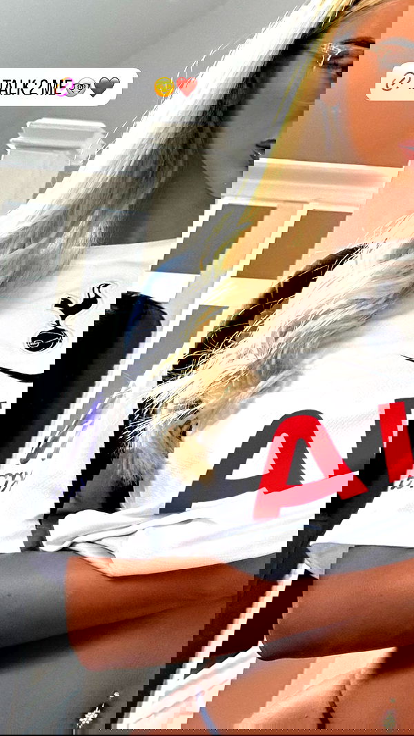 ellie.coldwell image ~ Altpins