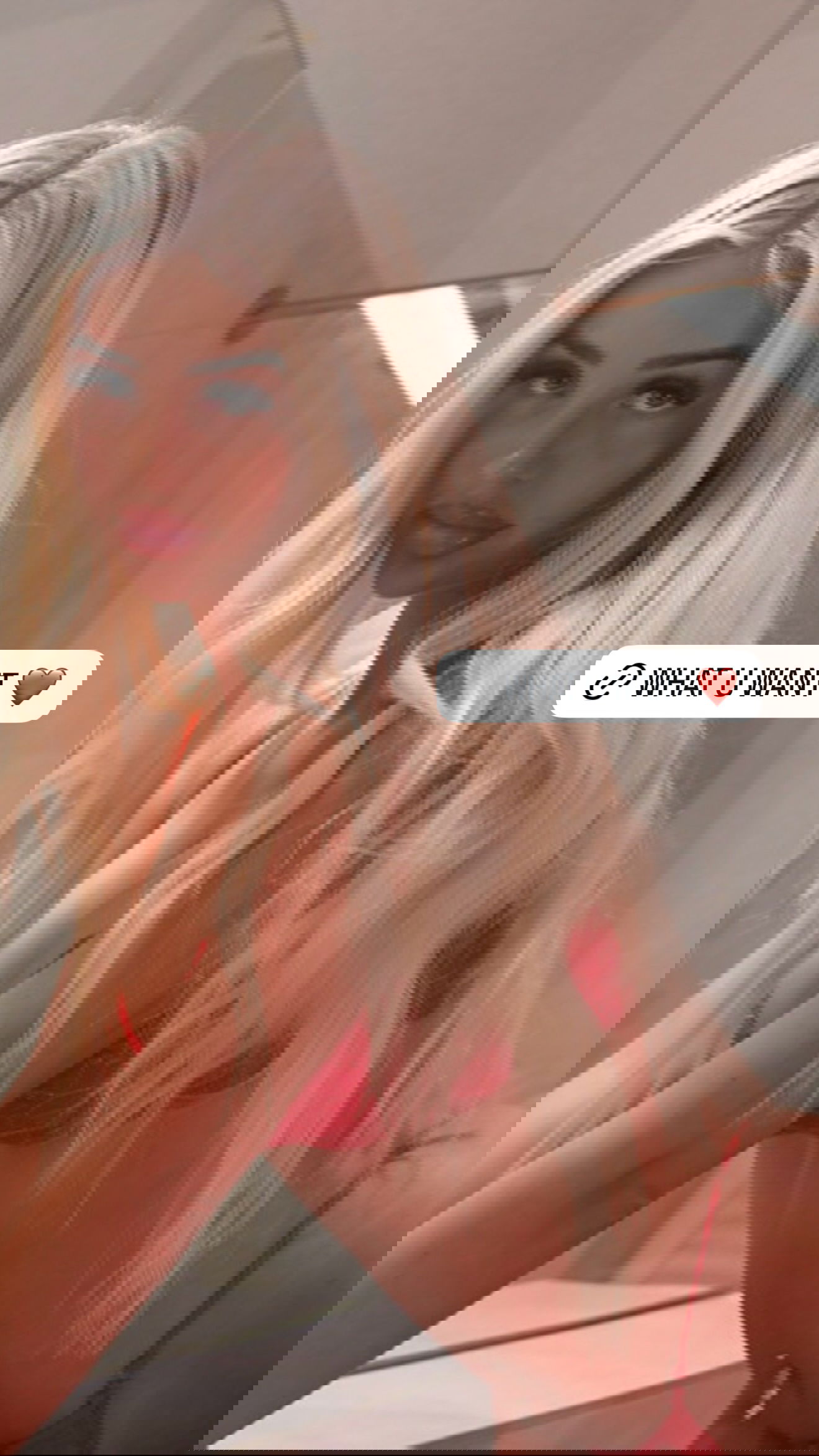 ellie.coldwell instagram image archive image