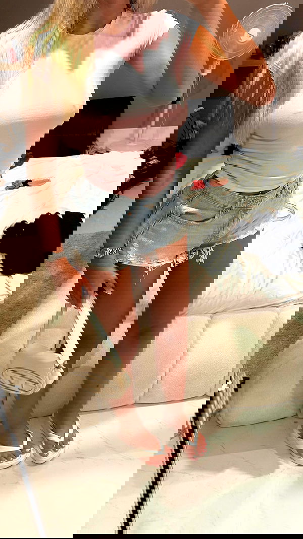 ellie.coldwell image ~ Altpins