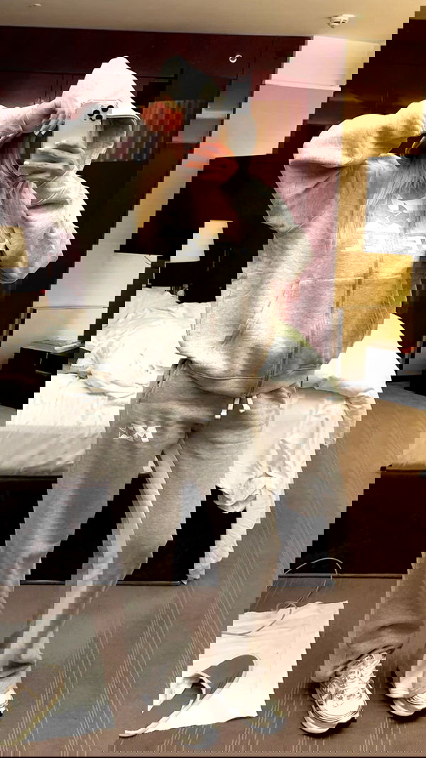 ellie.coldwell image ~ Altpins