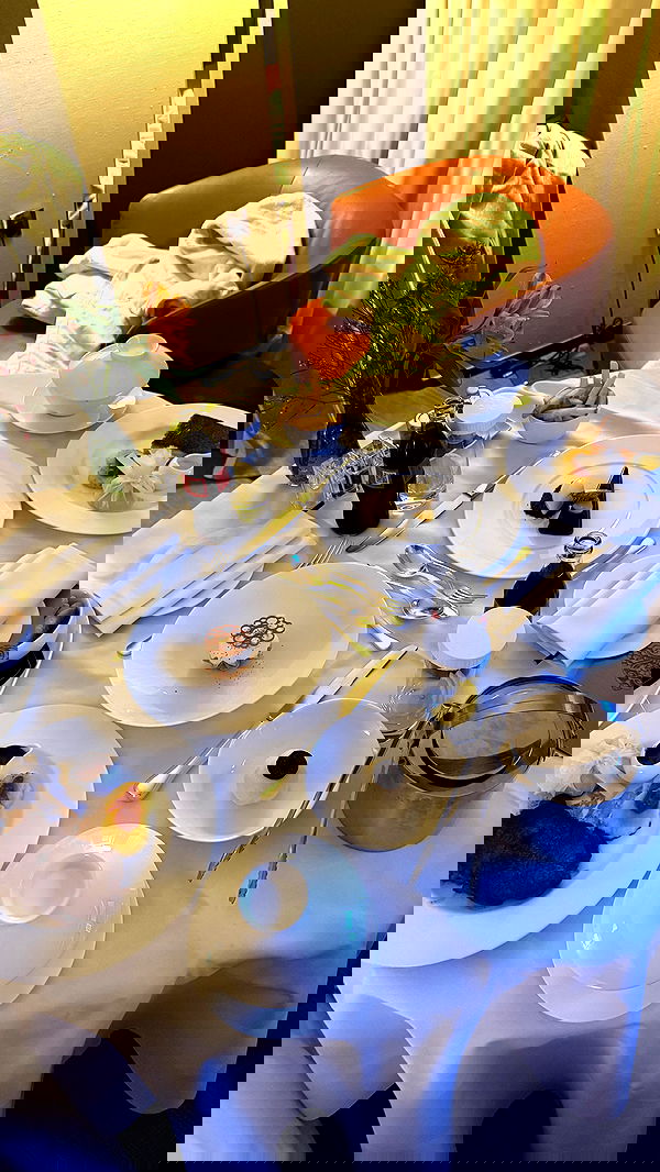 ellie.coldwell image ~ Altpins