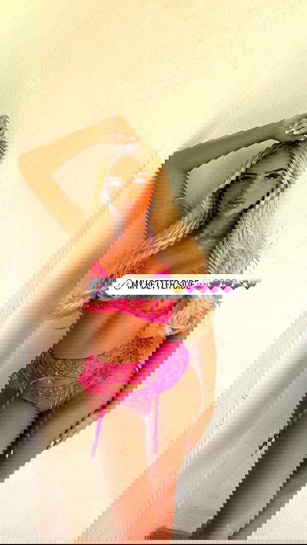 ellie.coldwell image ~ Altpins