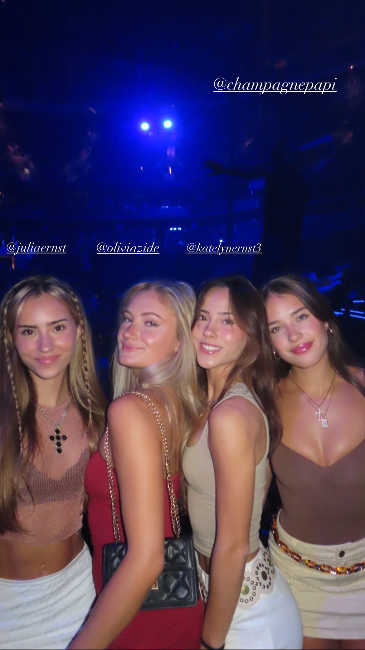 elliemarriee instagram image archive image