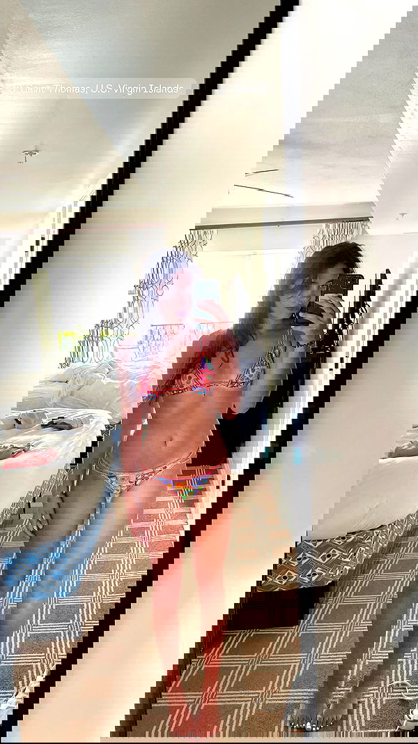 elliemarriee image ~ Altpins