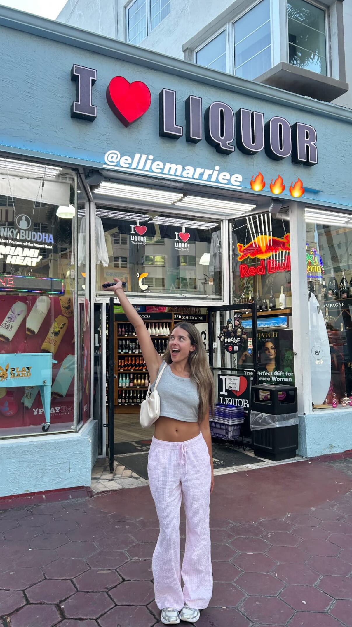 elliemarriee instagram image archive image