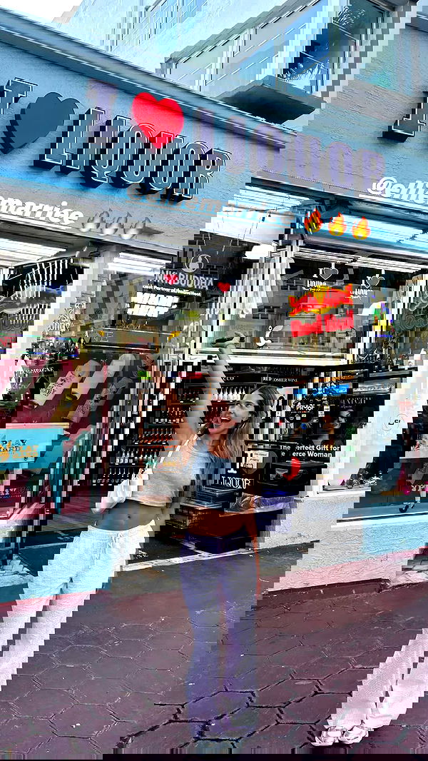 elliemarriee image ~ Altpins