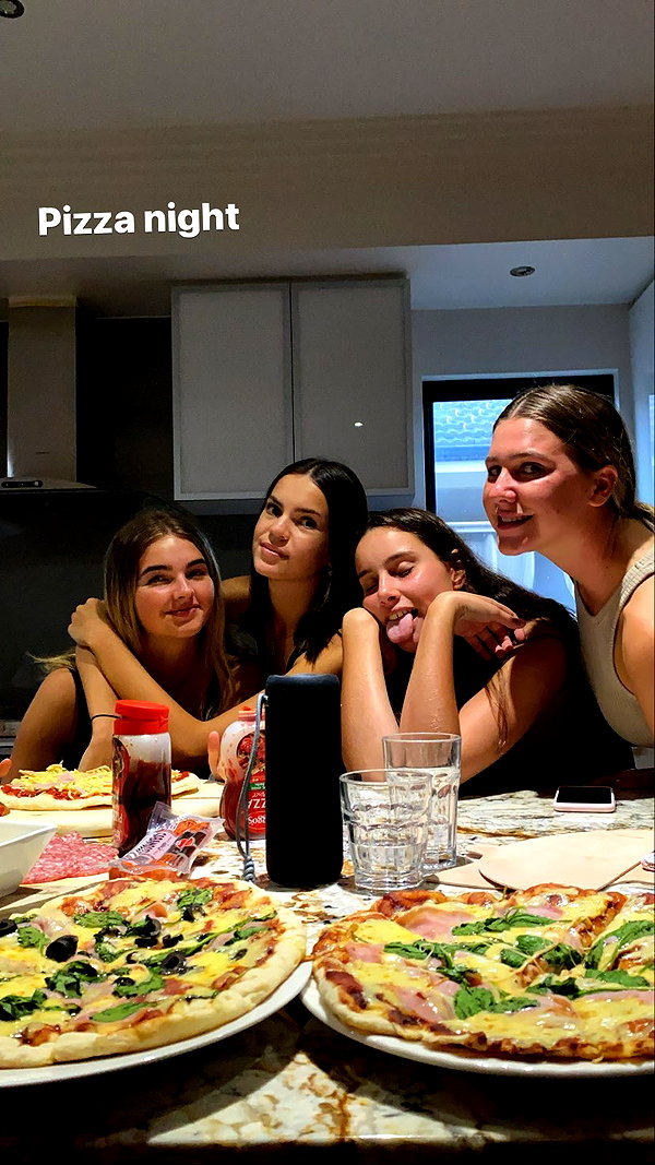 eloise_wensley instagram image archive image