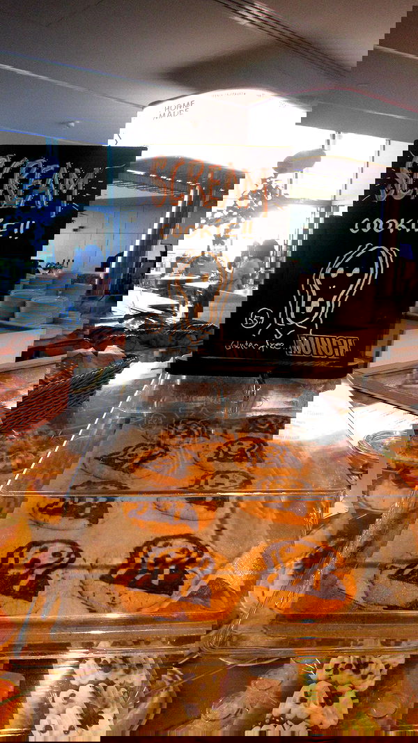 elsgatti image ~ Altpins