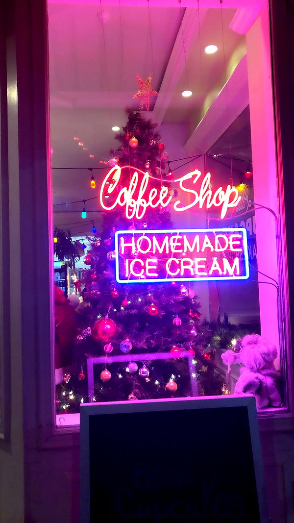 emelyeender instagram image archive image