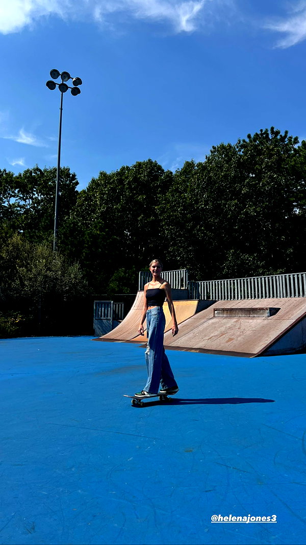 emelyeender instagram image archive image