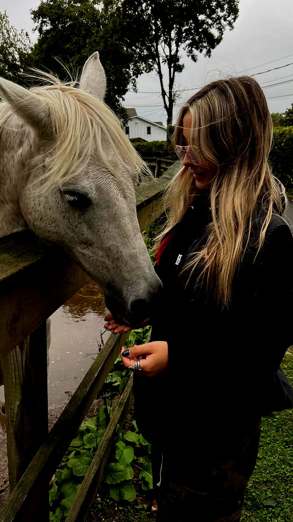 emelyeender instagram image archive image