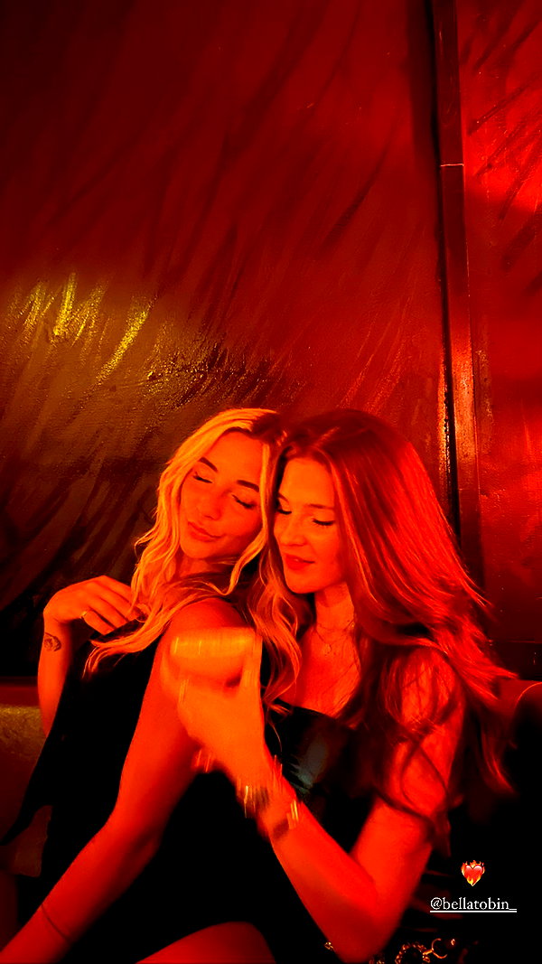 emelyeender instagram image archive image