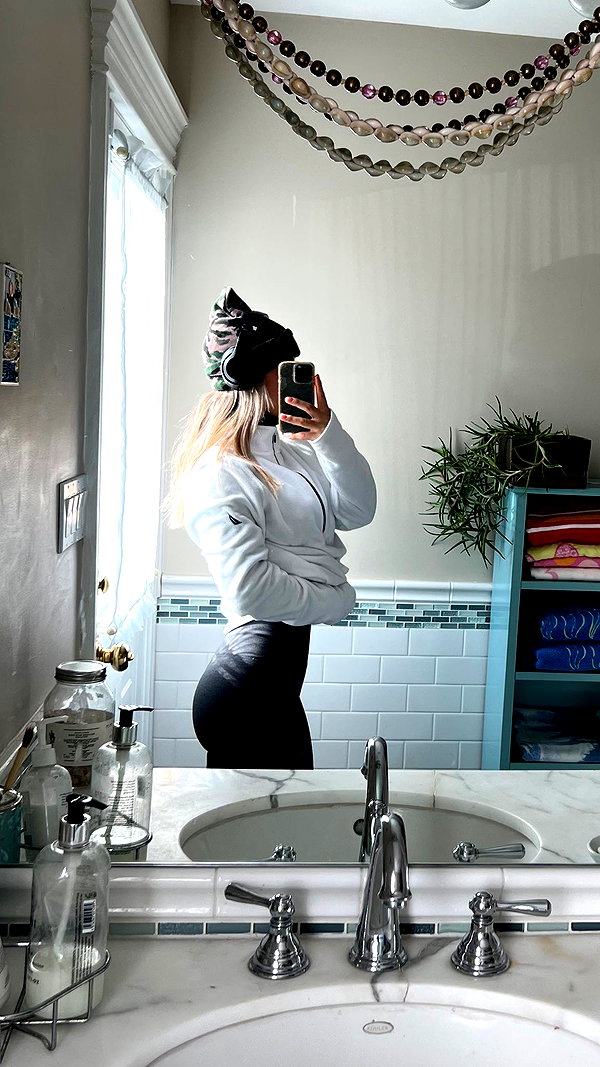 emelyeender instagram image archive image
