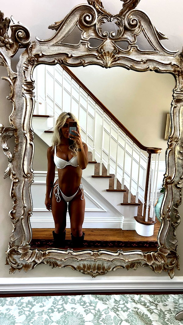 emelyeender instagram image archive image