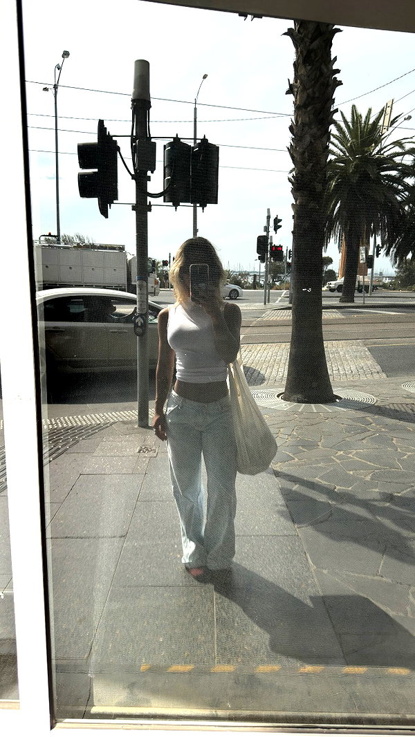 emelyeender instagram image archive image
