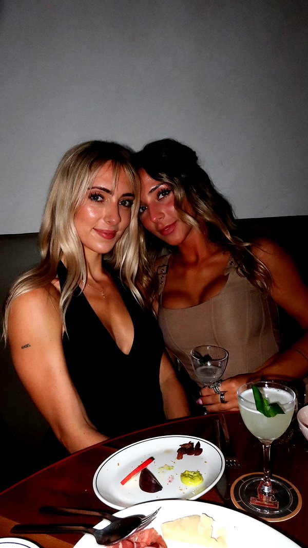 emelyeender instagram image archive image