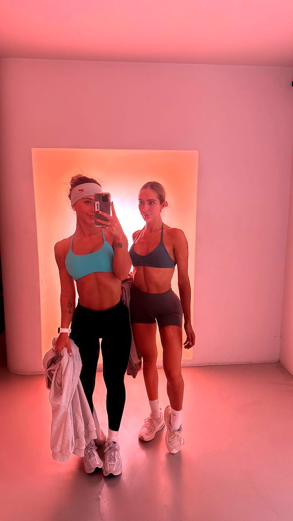 emelyeender instagram image archive image
