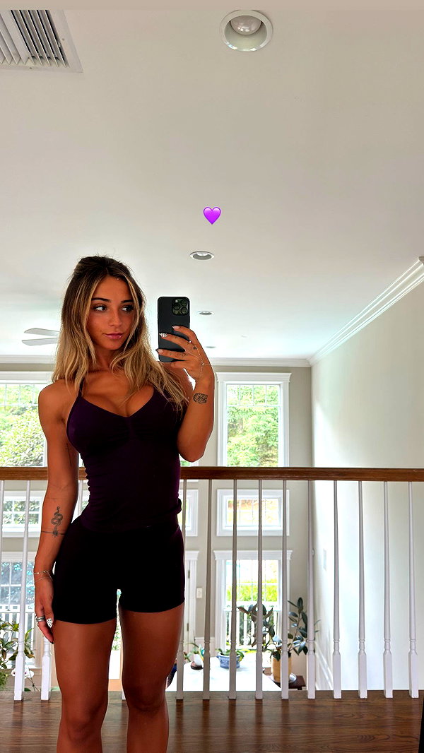 emelyeender instagram image archive image