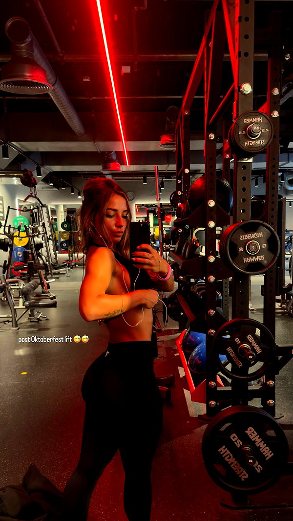 emelyeender instagram image archive image