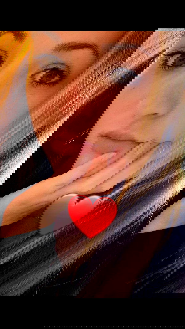 emily_new2 emily_new2 archive image