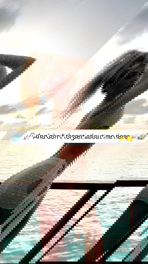 emxllouise2 image ~ Altpins