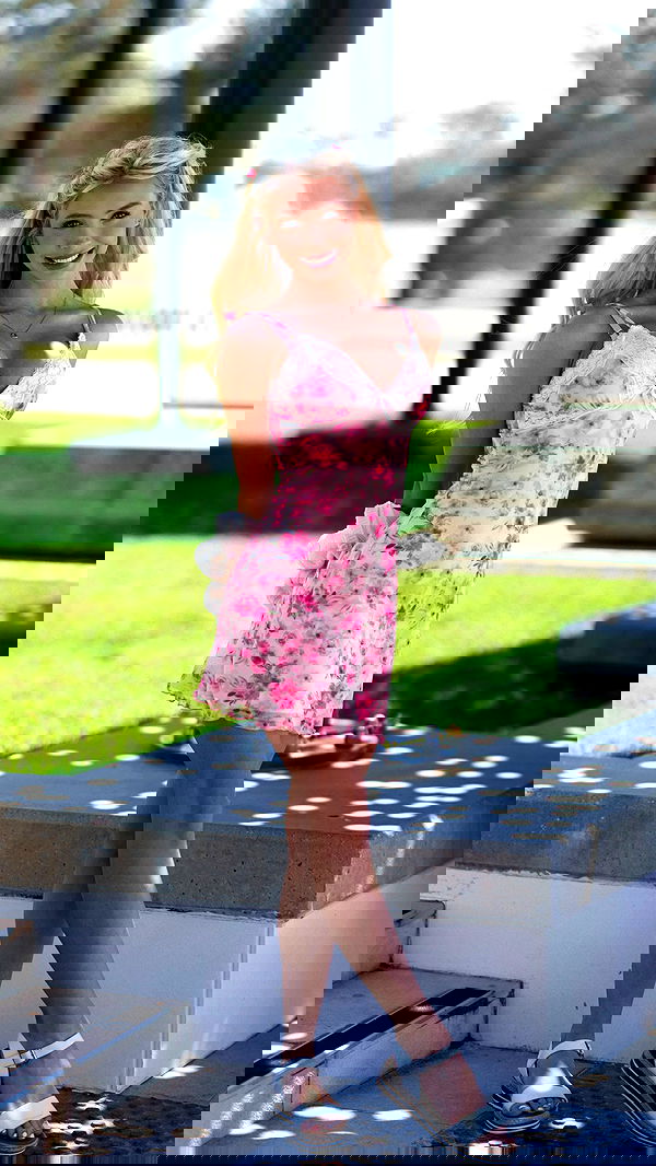 emxllouise2 image ~ Altpins