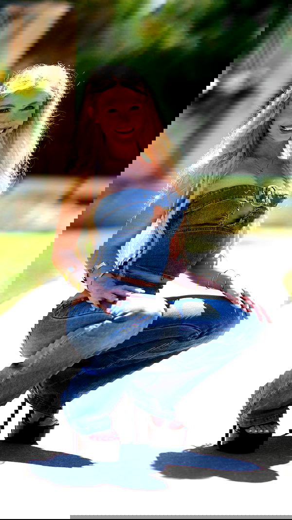 emxllouise2 image ~ Altpins