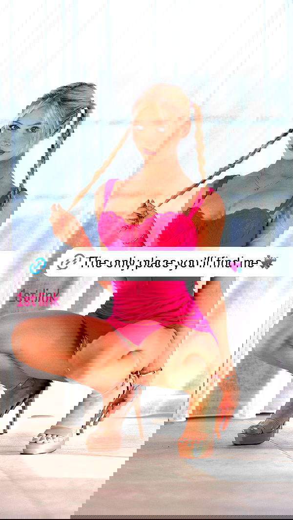 emxllouise2 image ~ Altpins