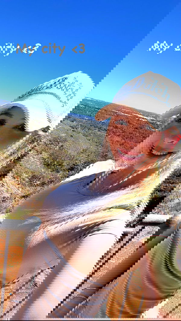 emxllouise2 image ~ Altpins