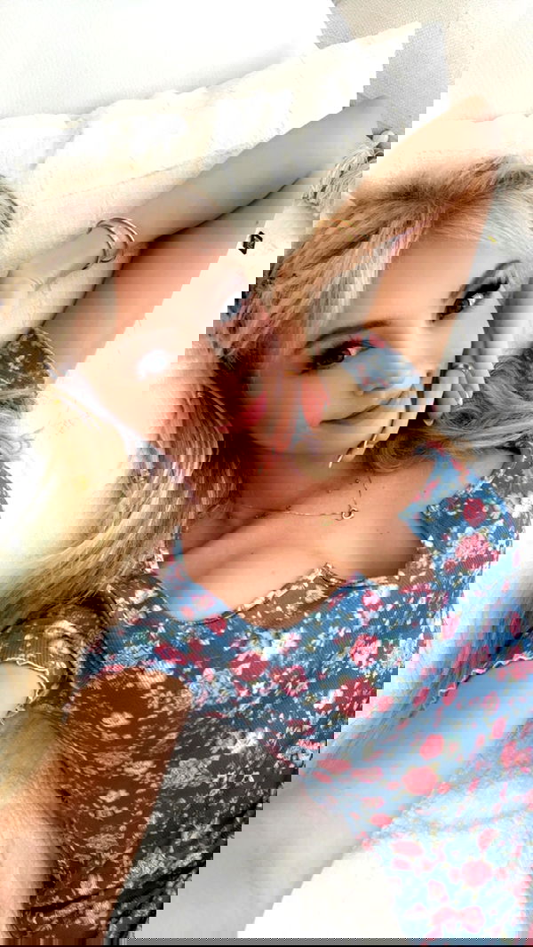 emxllouise2 image ~ Altpins